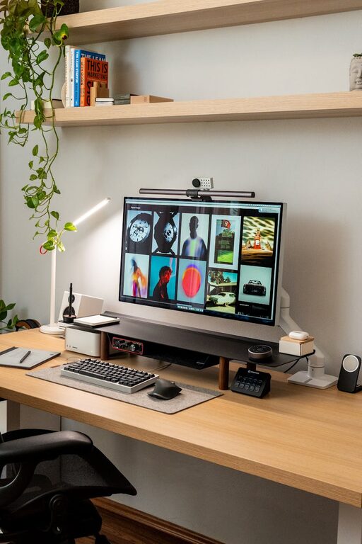 Tips for Creating a Cozy and Productive Home Office Space